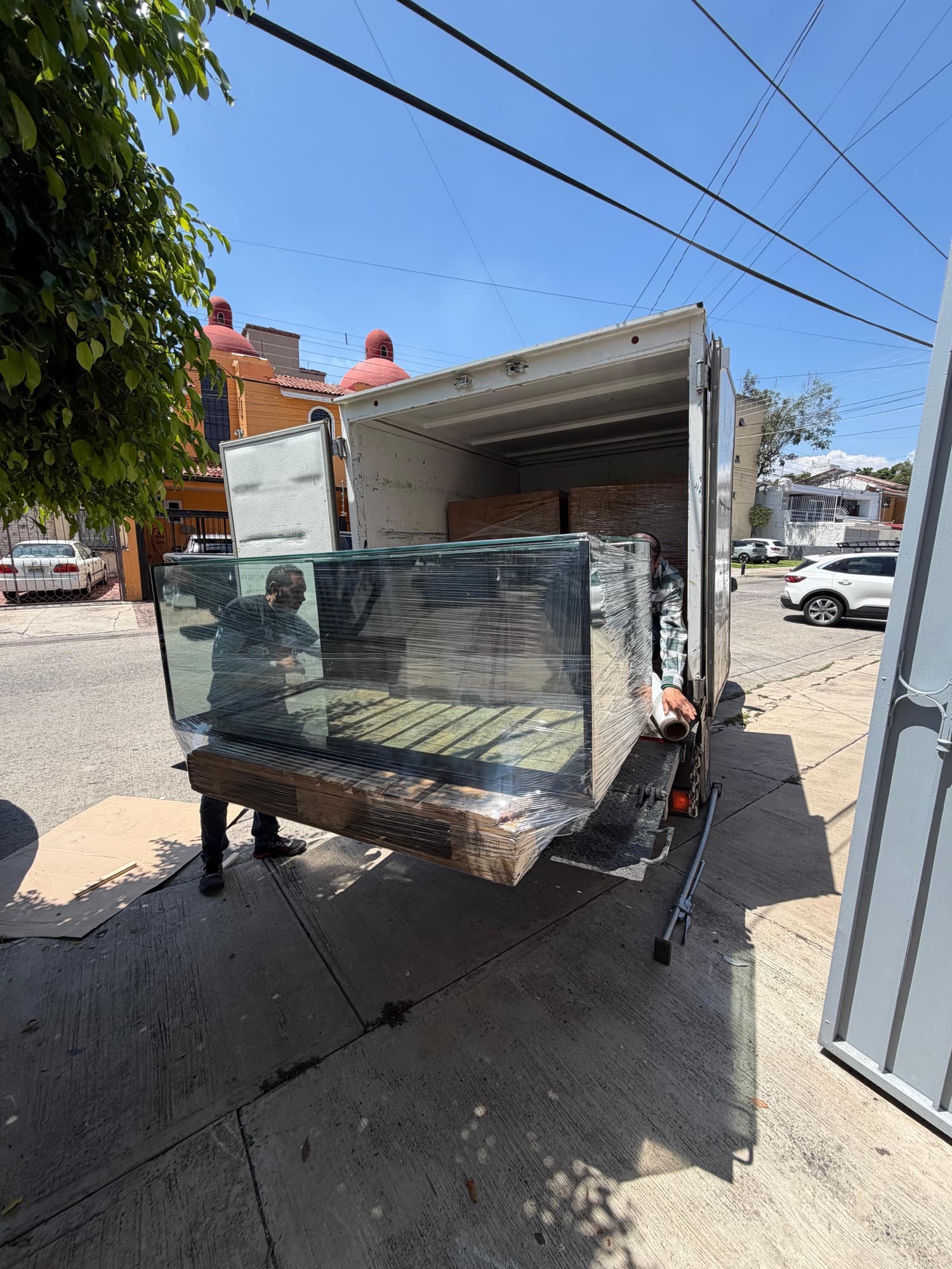Entrega e instalación de pecera — foto 1